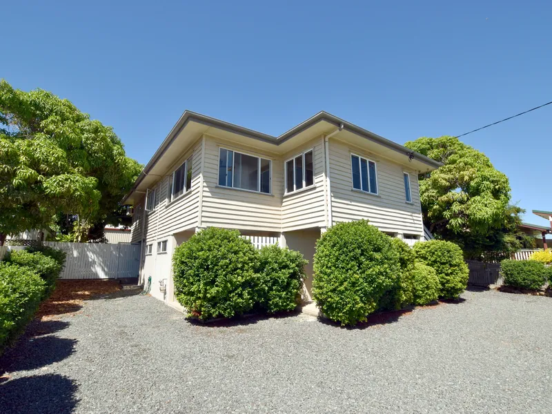 :: 3D TOUR :: INCLUDES ELECTRICITY AND GAS! FULLY AIR-CONDITIONED & SELF-CONTAINED WATERFRONT STUDIO  (12 IMAGES)