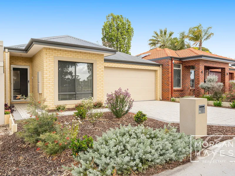 Why build in this market? Move in now - vacant possession!