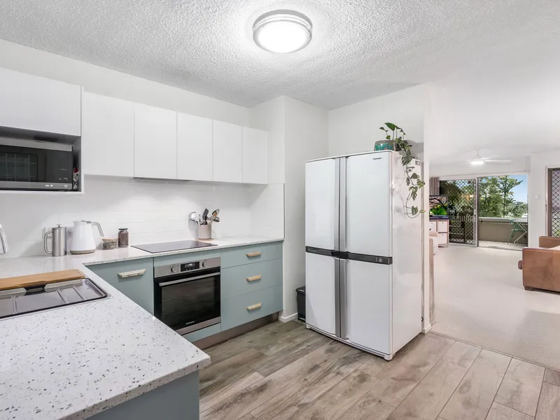 Ground Floor, Fully Renovated with Quality Throughout!