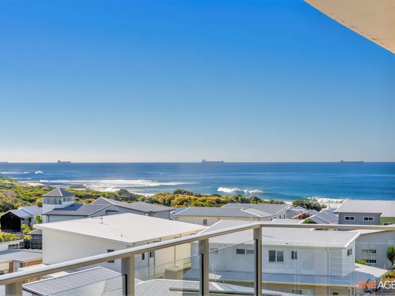 Superb North Facing Apartment with Huge Unobstructed 180° Magic Water Views - See Sand, Surf, Breaking Waves, The Channel & Lake From Inside & Out!