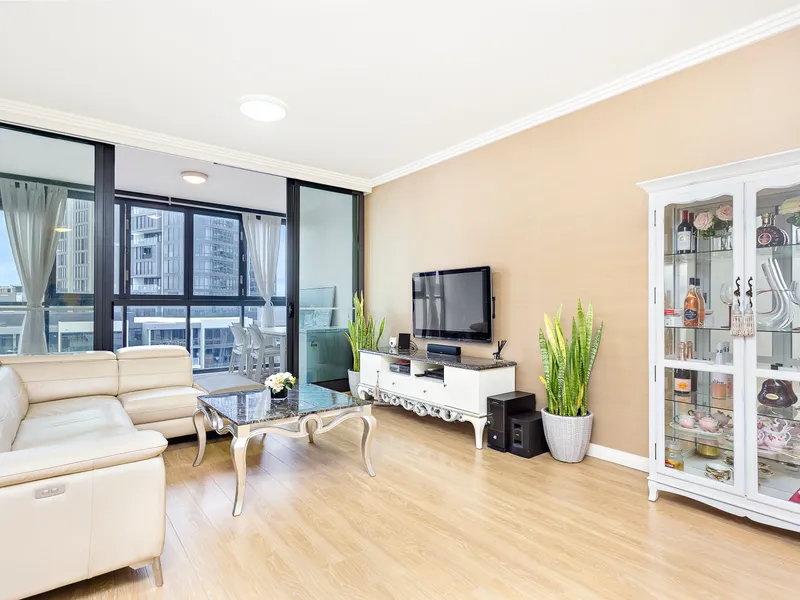 Generous size two bedrooms apartment with an enclosed Wintergarden being extra room, walk to everything. Call Yvonne 0468 468 885 to get your home.