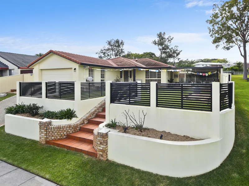 Parkside Perfection on Enbrook!