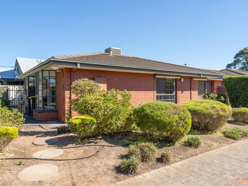 Large 2 Bedroom Unit