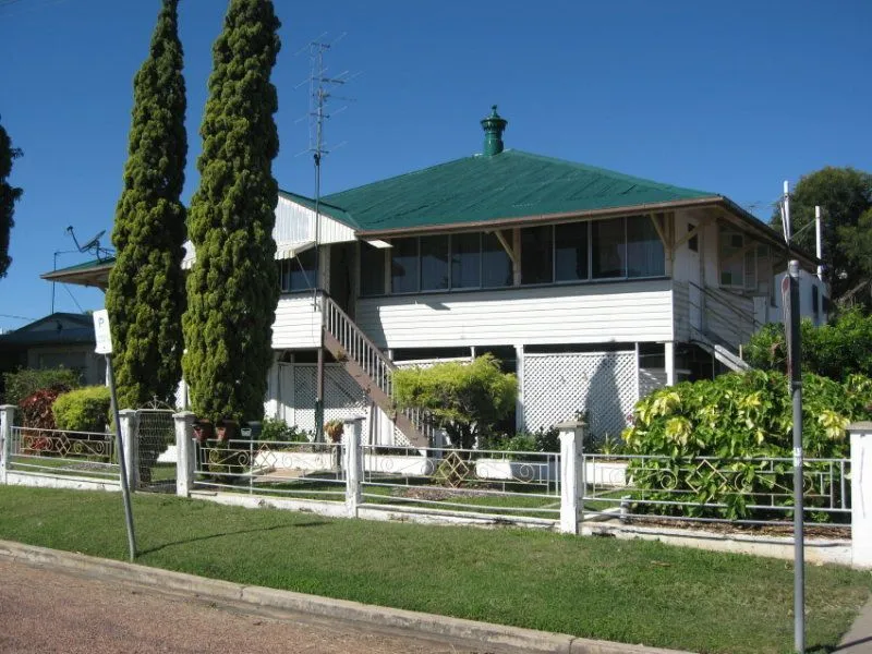 5 FLATS IN THE CBD