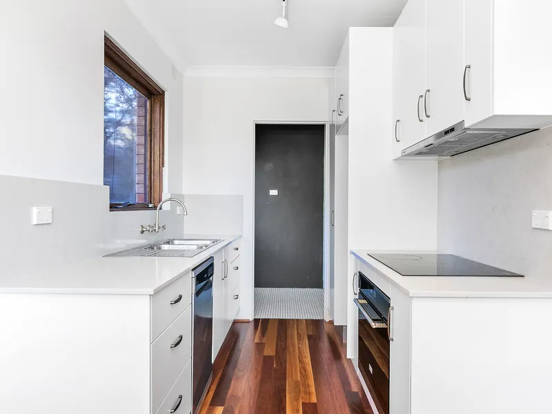 North Facing Apartment!