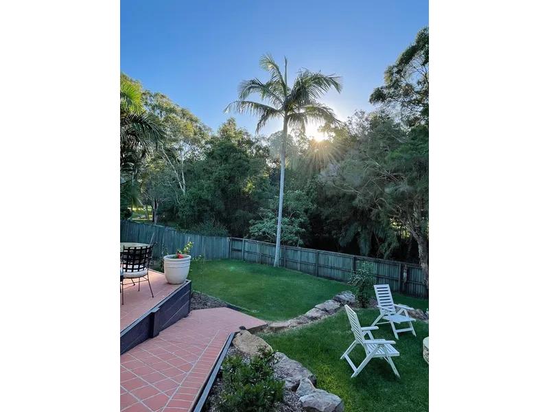 FAMILY ENTERTAINER AND POSITION PERFECT