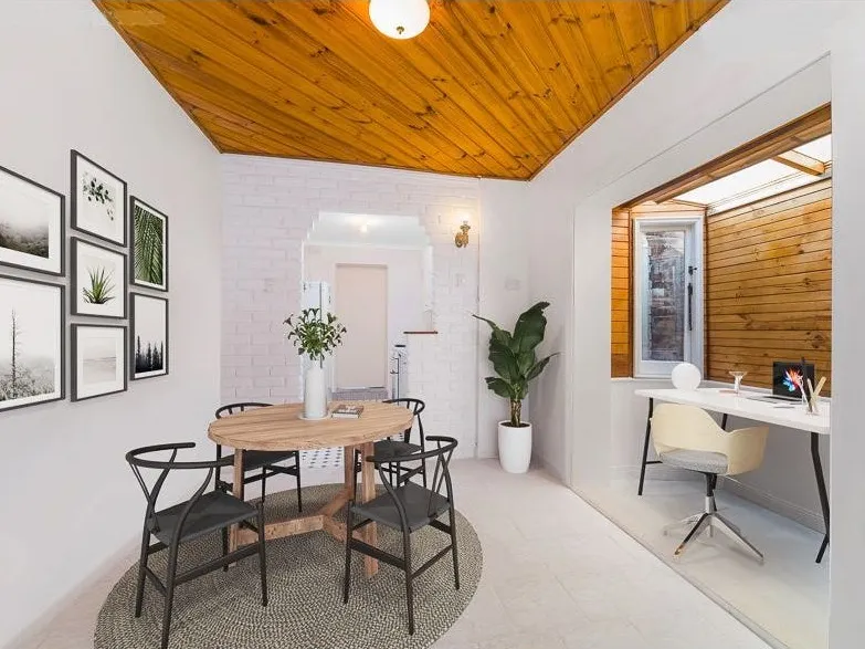 Two Bedroom Terrace in Perfect Location
