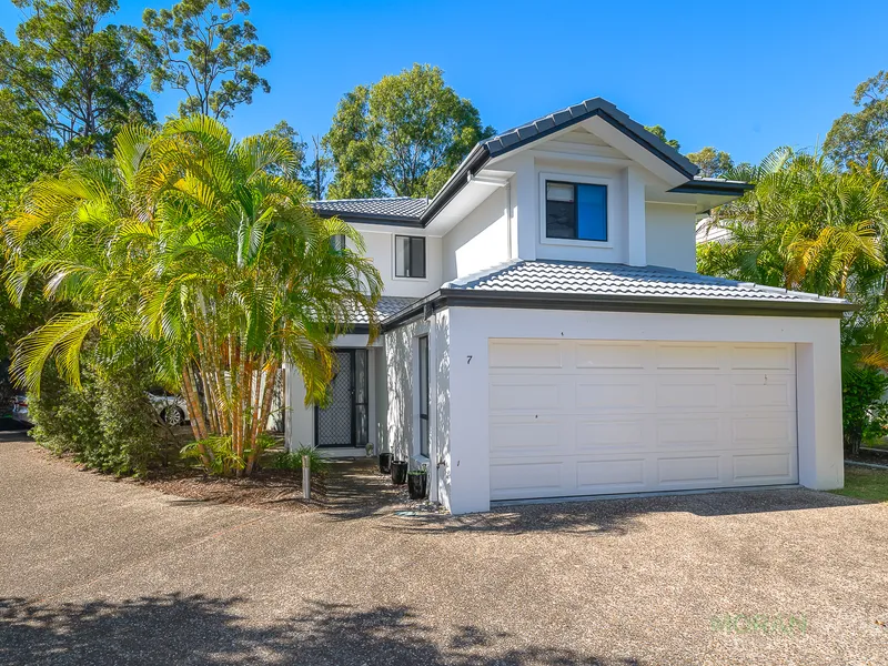 Family Home in Quiet Street