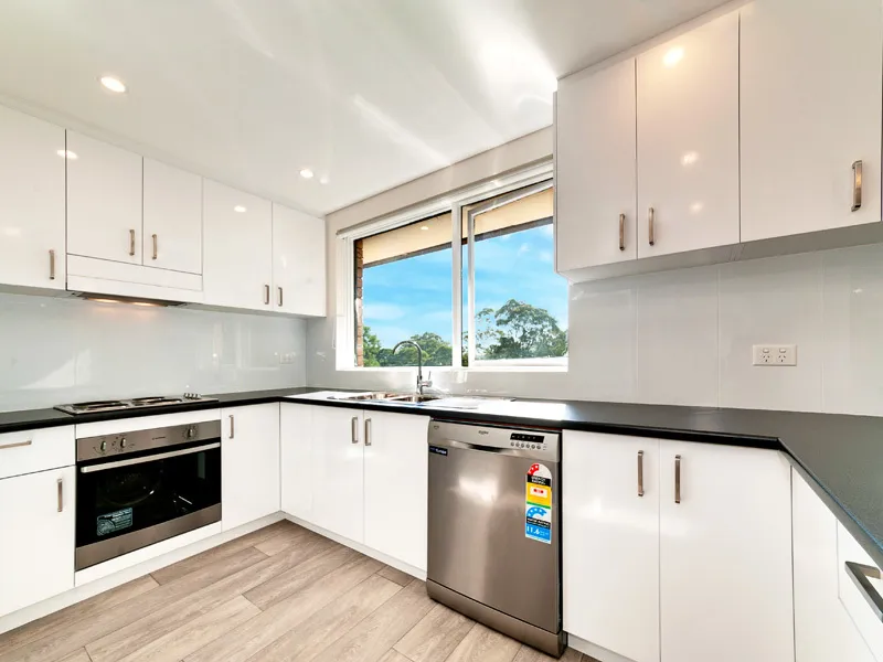 As new beautifully renovated bright 3 Bedroom apartment