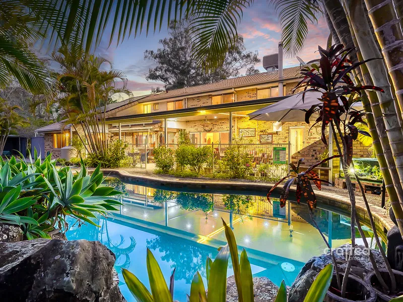 AUCTION Unless Sold Prior | Saturday 28th October - 3:00pm (In-Room Auction Event)