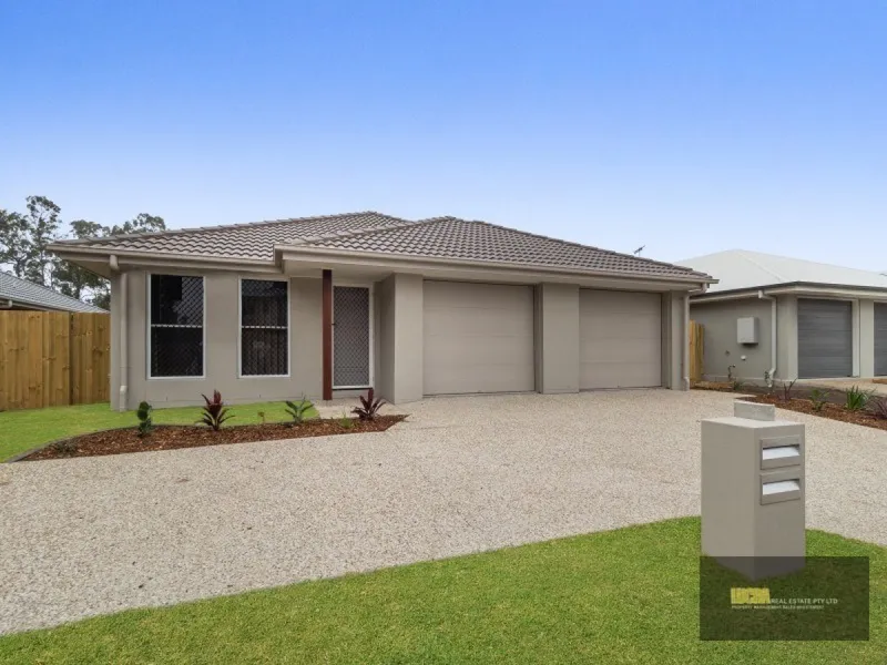 Lovely, Near New 2 Bedroom Home