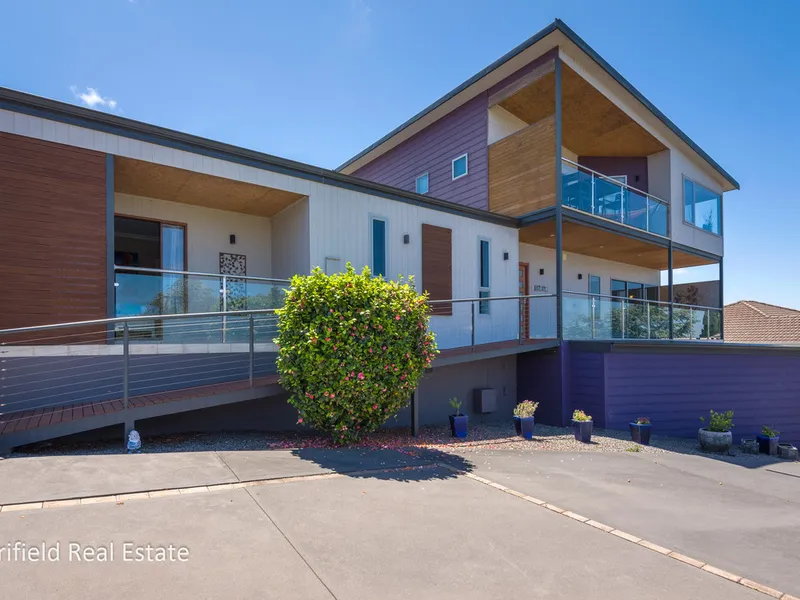 CLASSY CITY LIVING WITH OCEAN VIEWS