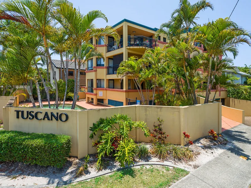 LARGE APARTMENT IN IDEAL LOCATION