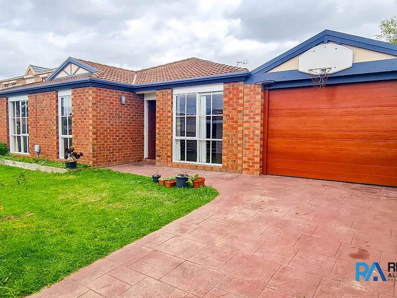 Enjoy the spacious living in a quiet court location