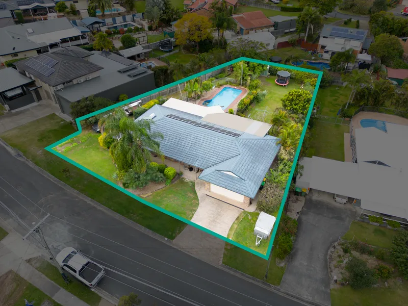 Here is the property that has it all on 1,356m2