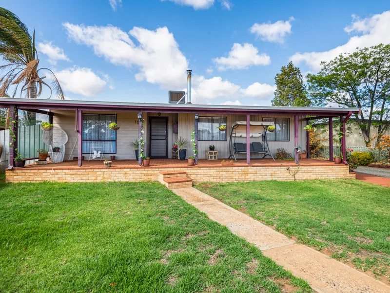 Summer Time Fun In Coolgardie