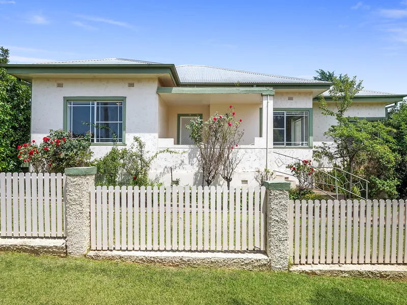 Convenience In The Charming Town Of Molong
