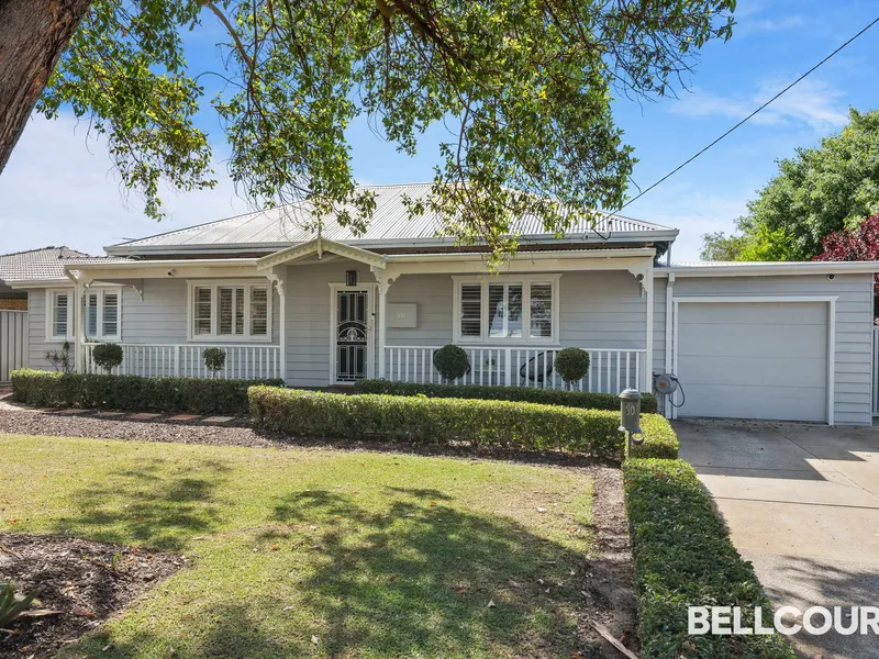 A fantastic family home with all the bells and whistles!