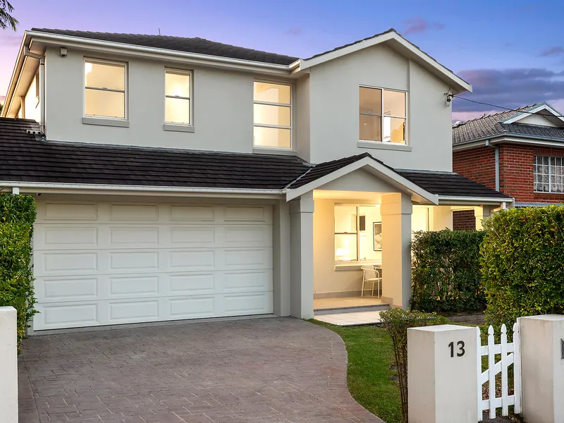 Stylish 5 Bedroom Family Home In The Heart Of Chatswood