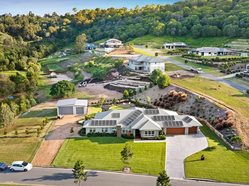 A TOUCH OF HAMPTONS STYLE WITH COUNTYVIEWS