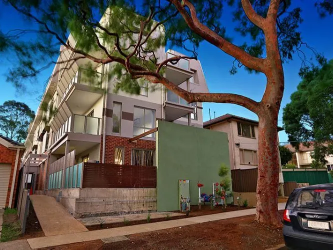 Modern One Bedroom Apartment