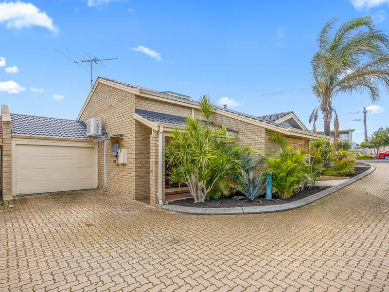 PRETTY AS A PICTURE!