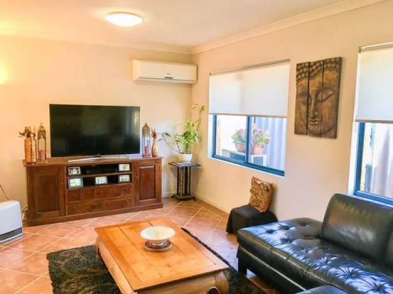 Immaculate 3x2 Townhouse in prime Vic Park location!!
