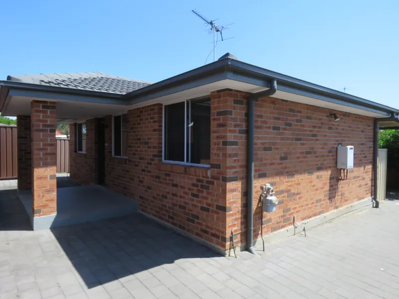 A Dime In The Dozen - Water Usage Included!