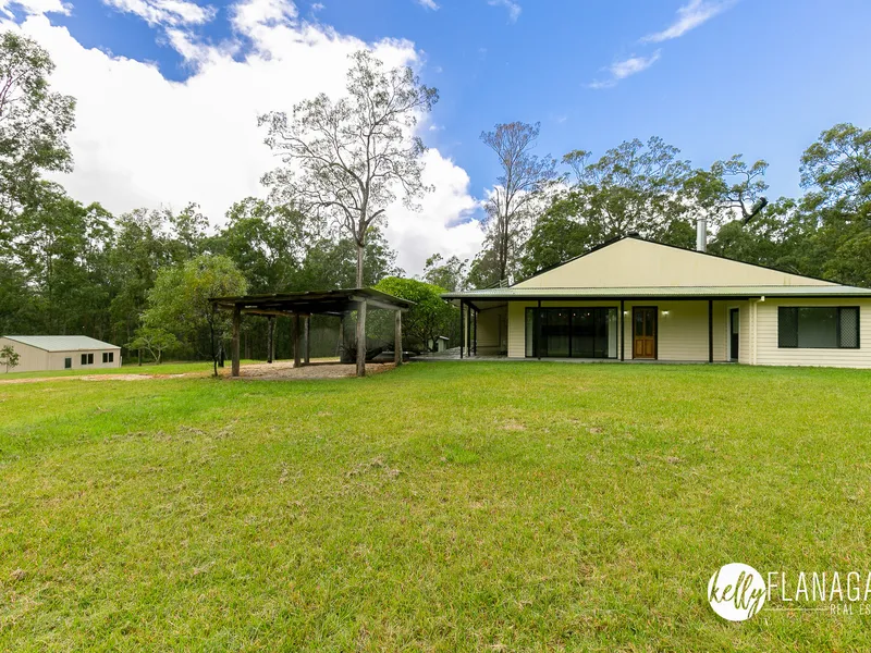 A Smokin Sizzler With Sub-Division Approved - 15.24Ha. (37.6Ac)
