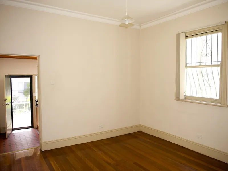 Private secure 2 bedroom property 