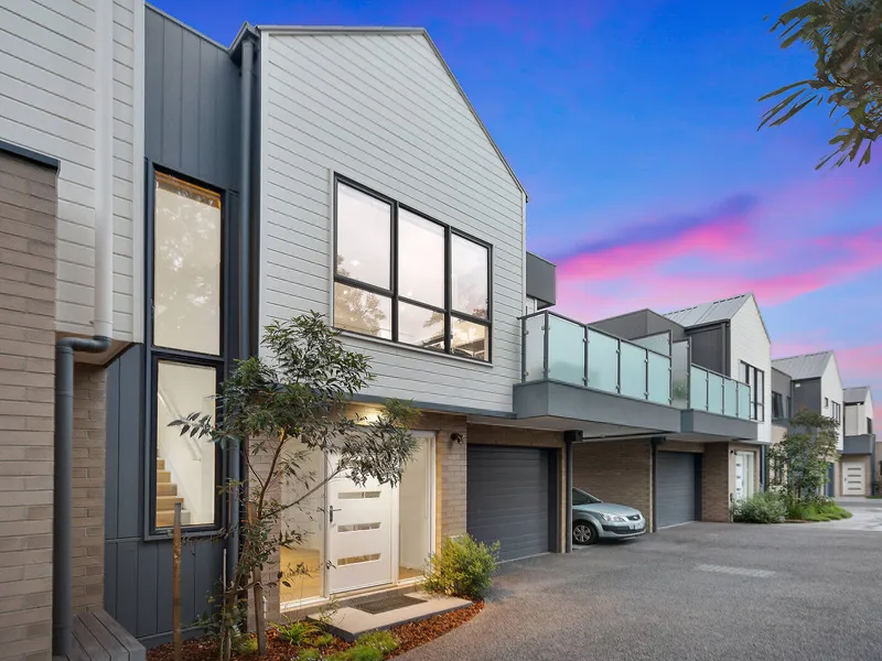 Contemporary Living with Sunny Alfresco Appeal