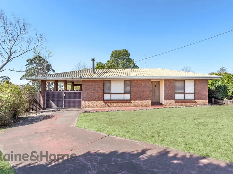 Tidy 3 Bedroom Delight!