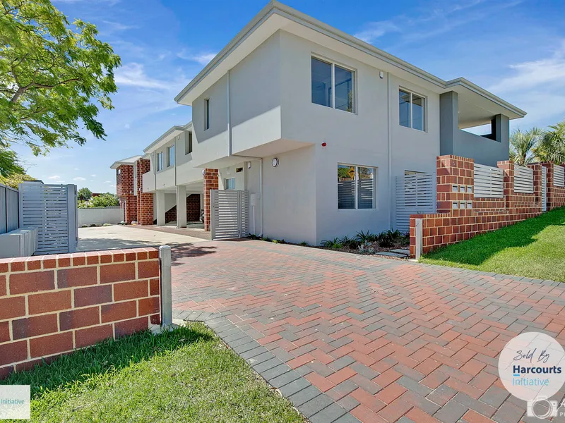 John Tran Presents ... Brand New Appartments