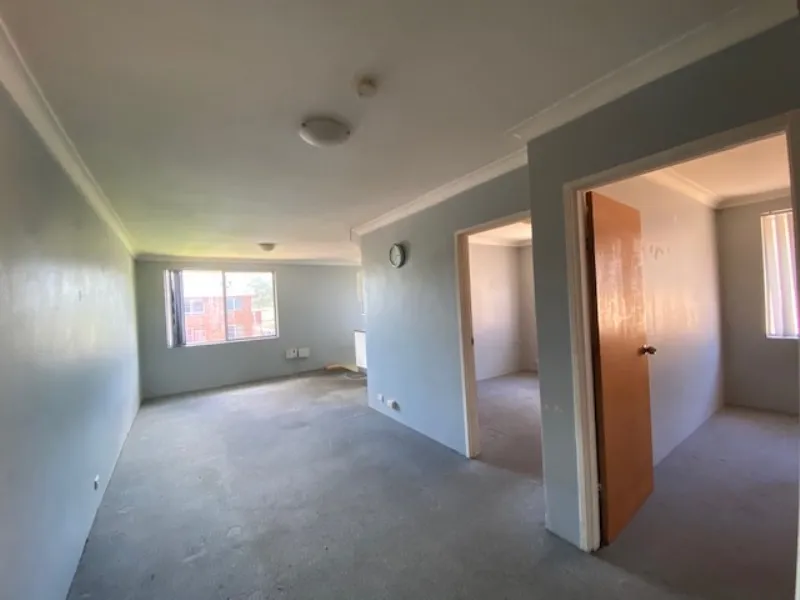 Walking Distance to Aldi (2 weeks free rent)