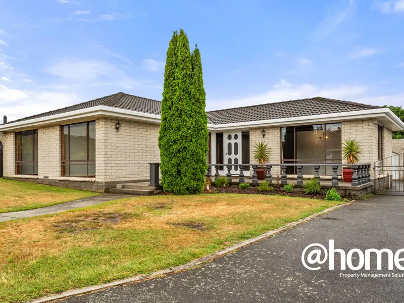 Family Home in Popular Hadspen