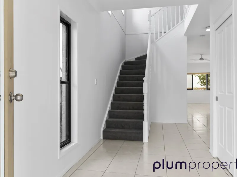 Freshly Renovated, Beautiful Family Home - Garden Maintenance included!