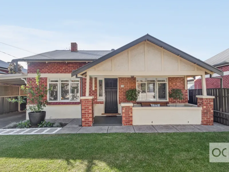 A classic beauty, stylishly reinvented to entertain with pizzaz (and pizza)