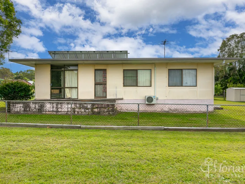 Fantastic Mango Hill Opportunity - 809m2 flat corner block!