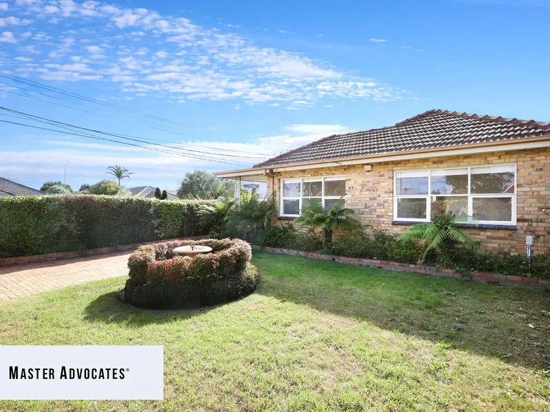 Large Refurbished Four Bedroom Family Home