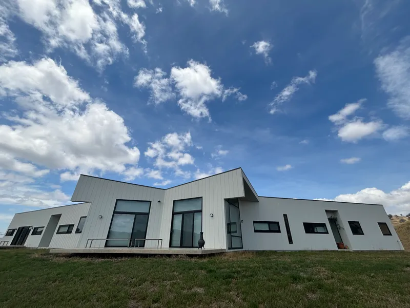 Breathtaking Views In A Brand New Home