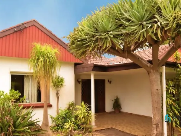 Immaculate Family Home at Convenient Location