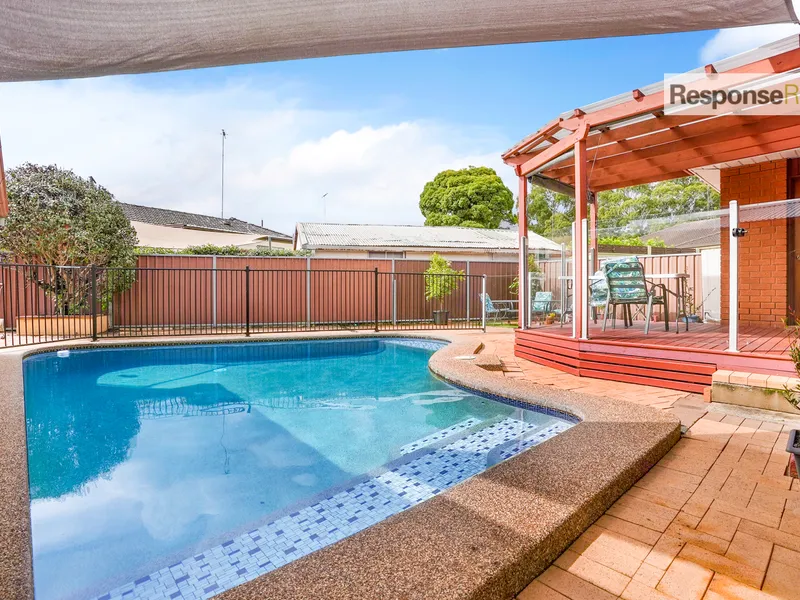 Resort Style Living in South Penrith!