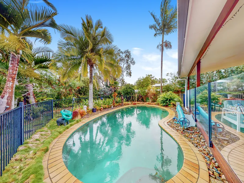 Fully Furnished Modern Beach House