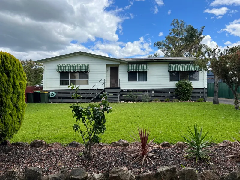 Character filled immaculately presented 3 bedroom home