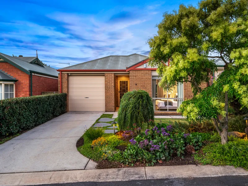 Modern Contemporary Charm Captures Downsized Convenience & Lifestyle Bliss!
