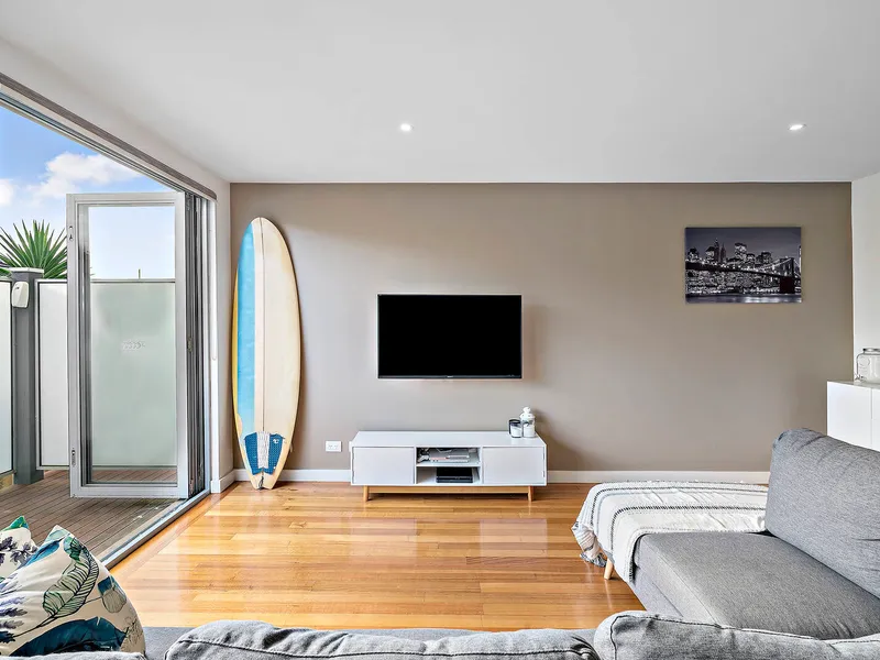 Boutique Living in Golden Lifestyle Pocket