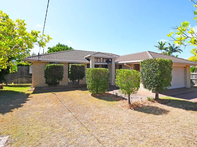 A HOME THAT FEELS LIKE A HOLIDAY