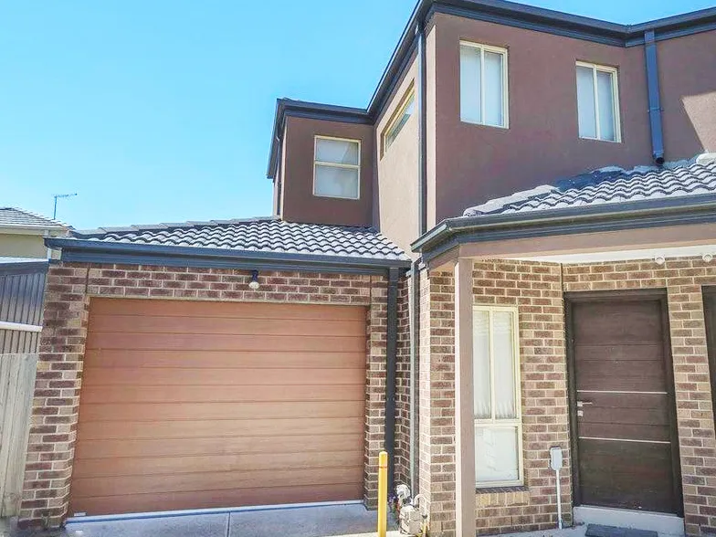 Beautiful Home in a great pocket!