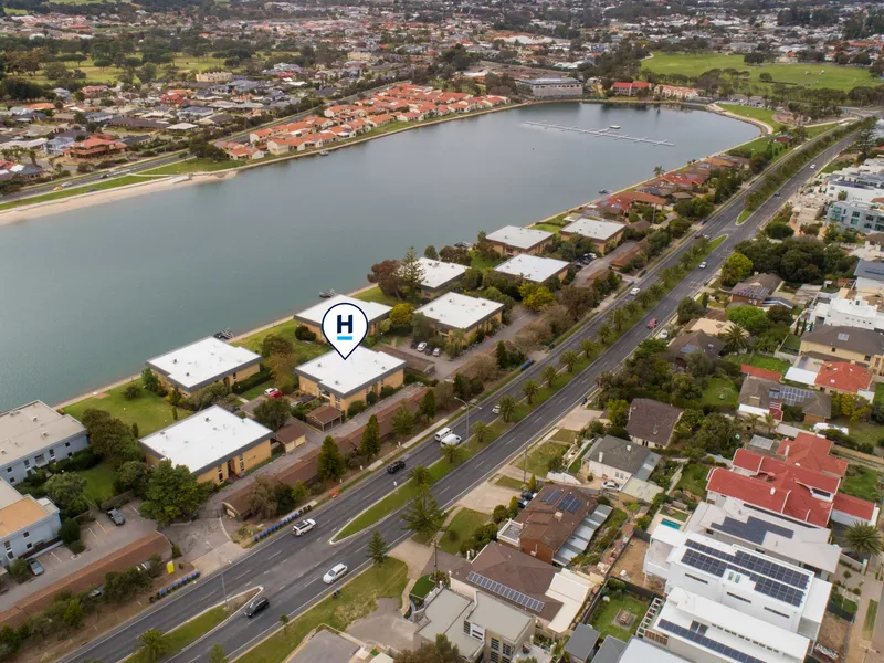 Lake views & lapping waves; try Tennyson the easy way