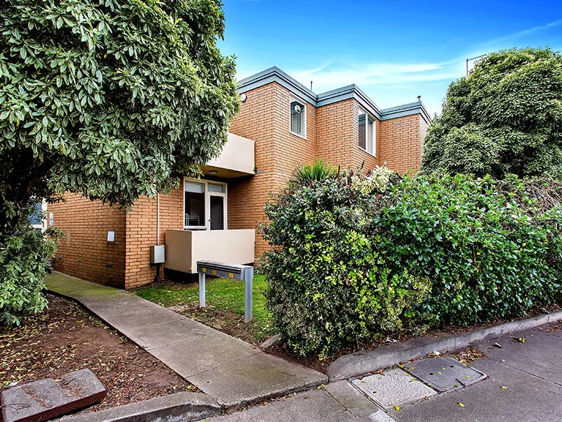 Central Pascoe Vale South Location